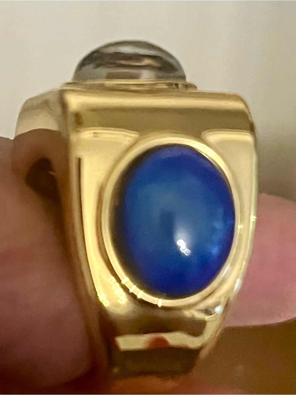 EUC Kurt Geiger brass square cocktail mood ring m/l - Picture 5 of 8
